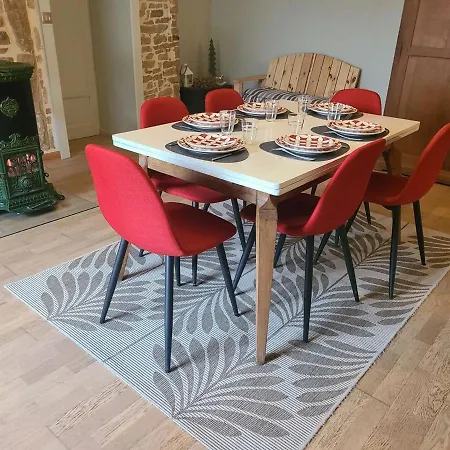 Remicourt, 4 Pieces, 6 Personnes - Fr-1-589-462